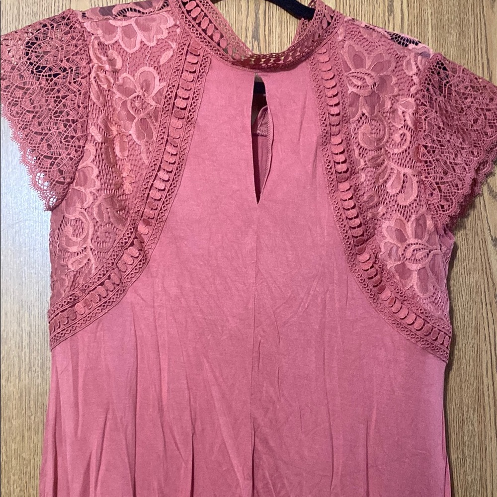 NWOT Lace Detail Pink Top